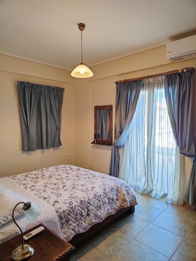 Athevillas Chrysoula Mézapos Kültér fotó