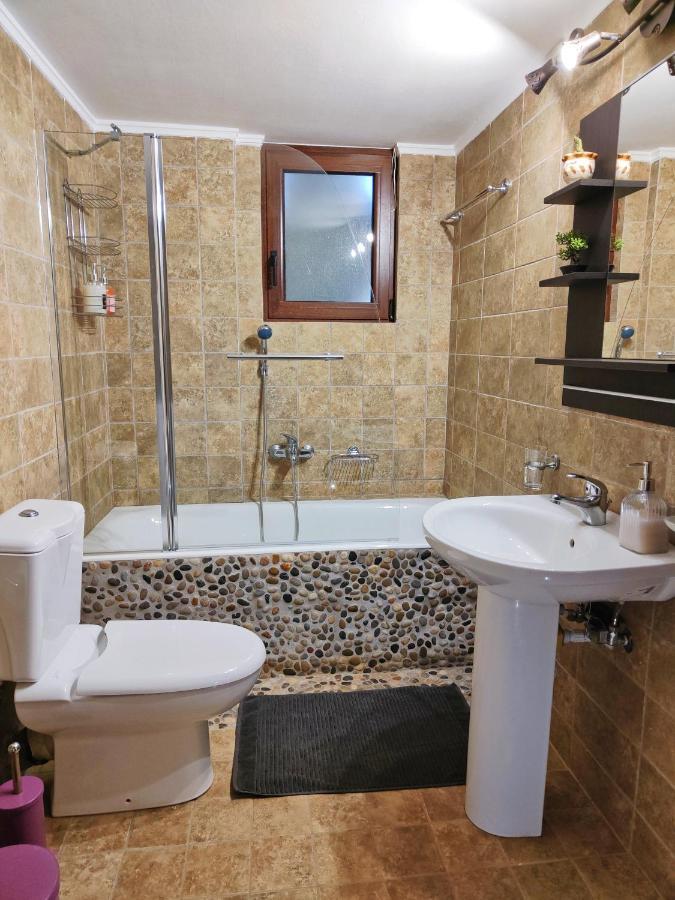 Athevillas Chrysoula Mézapos Kültér fotó